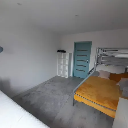 Przestronny I Nowoczesny Apartamento *
