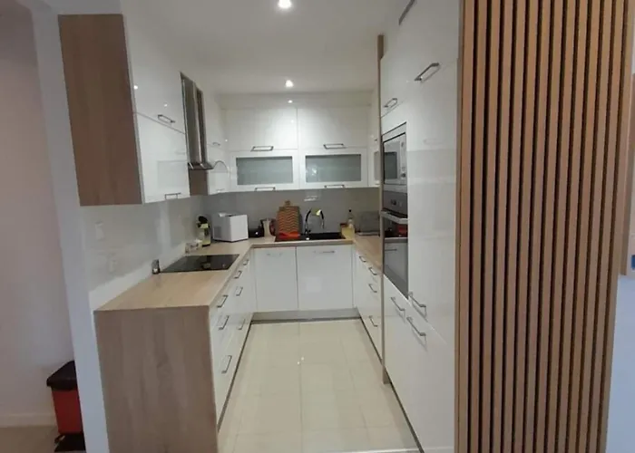 Przestronny I Nowoczesny