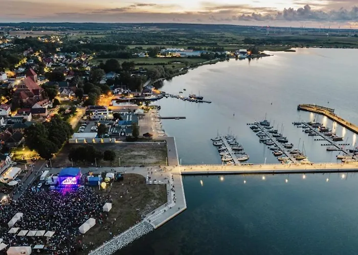 Przestronny I Nowoczesny * Puck